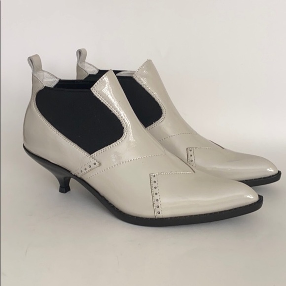 Anthropologie Shoes - Jeffrey CAMPBELL pointed toe booties size 7